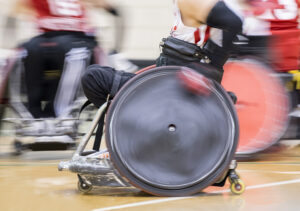joueur de basket-ball en fauteuil roulant
